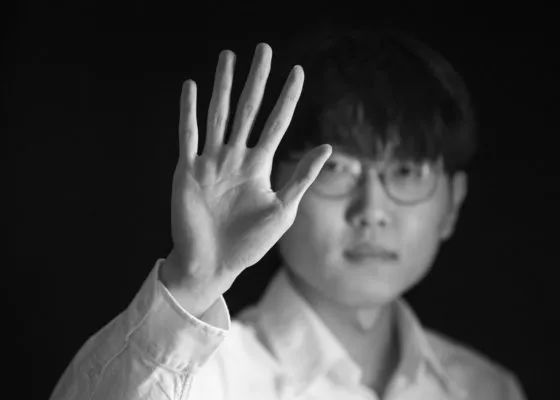 米兰队内伤病很多，冬季转会期可能提前召回租借到比利亚雷亚尔的后卫加比亚。